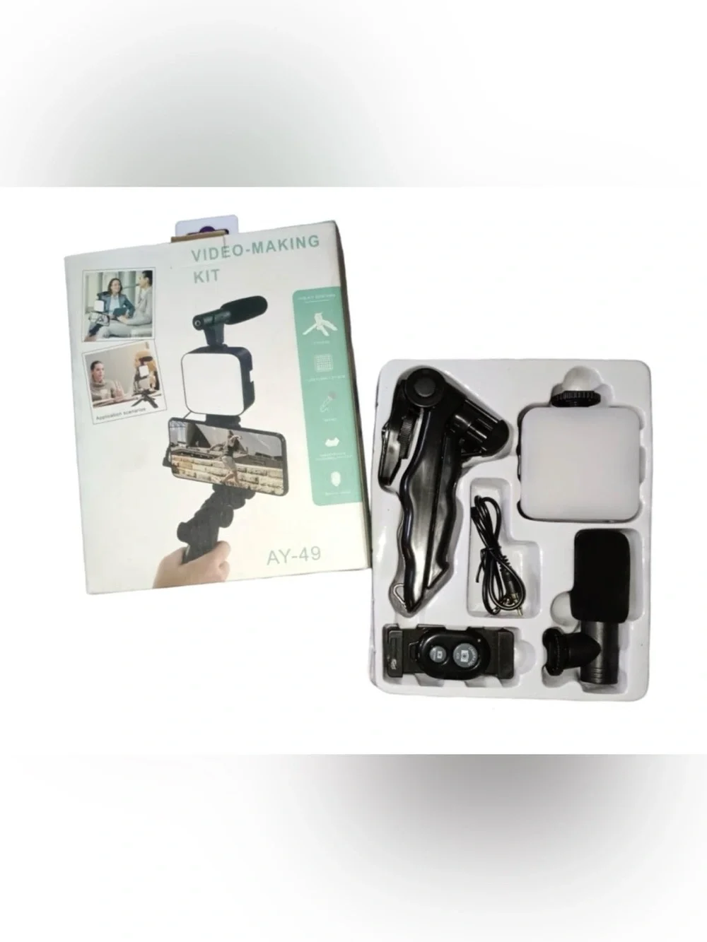 Video-Making Kit AY-49, has Audio, Light, Microphone & Tripod, New